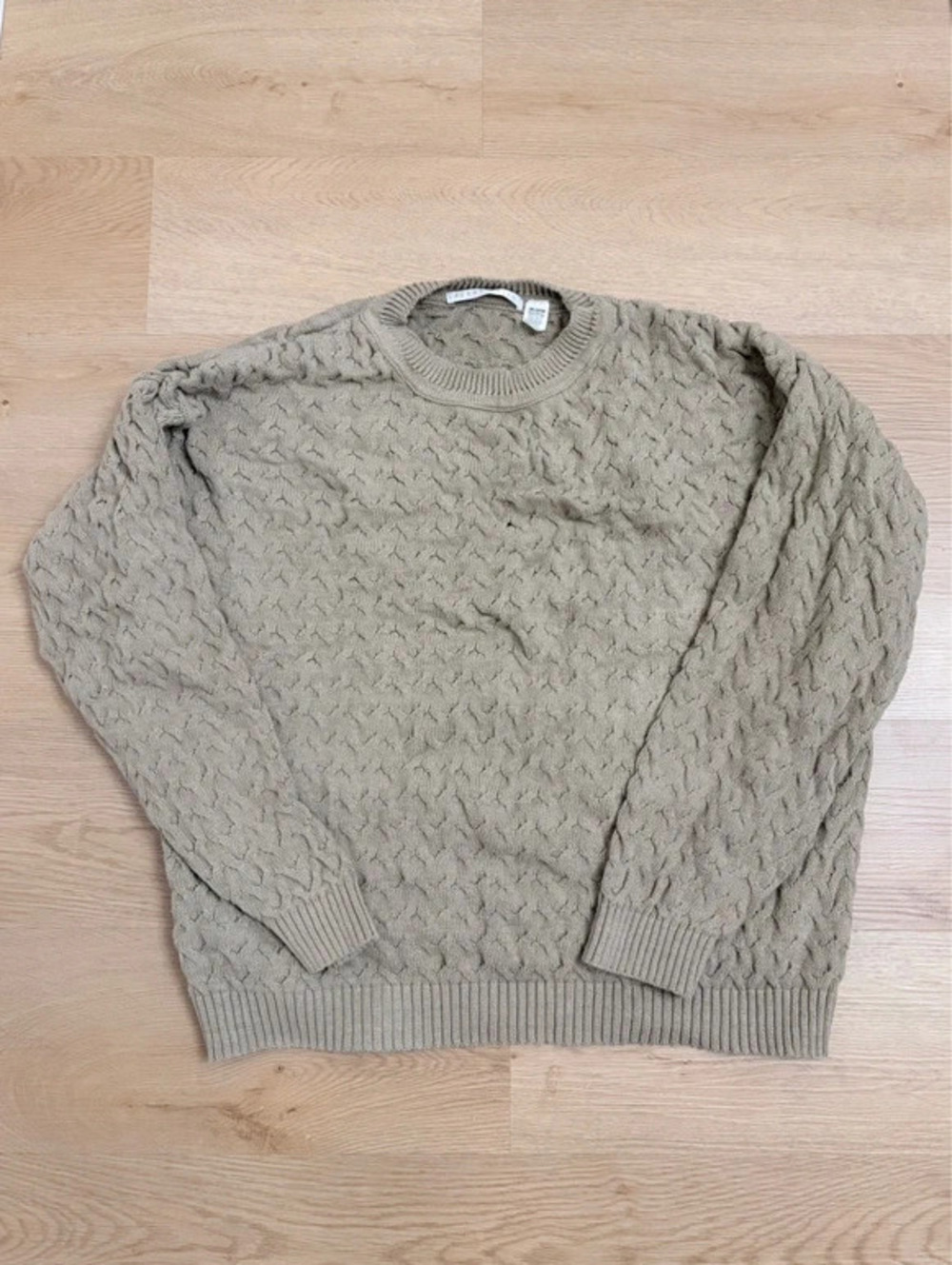 Vintage Perry Ellis Cable Knit Crewneck Sweater - Tan / Beige (Size Large)
